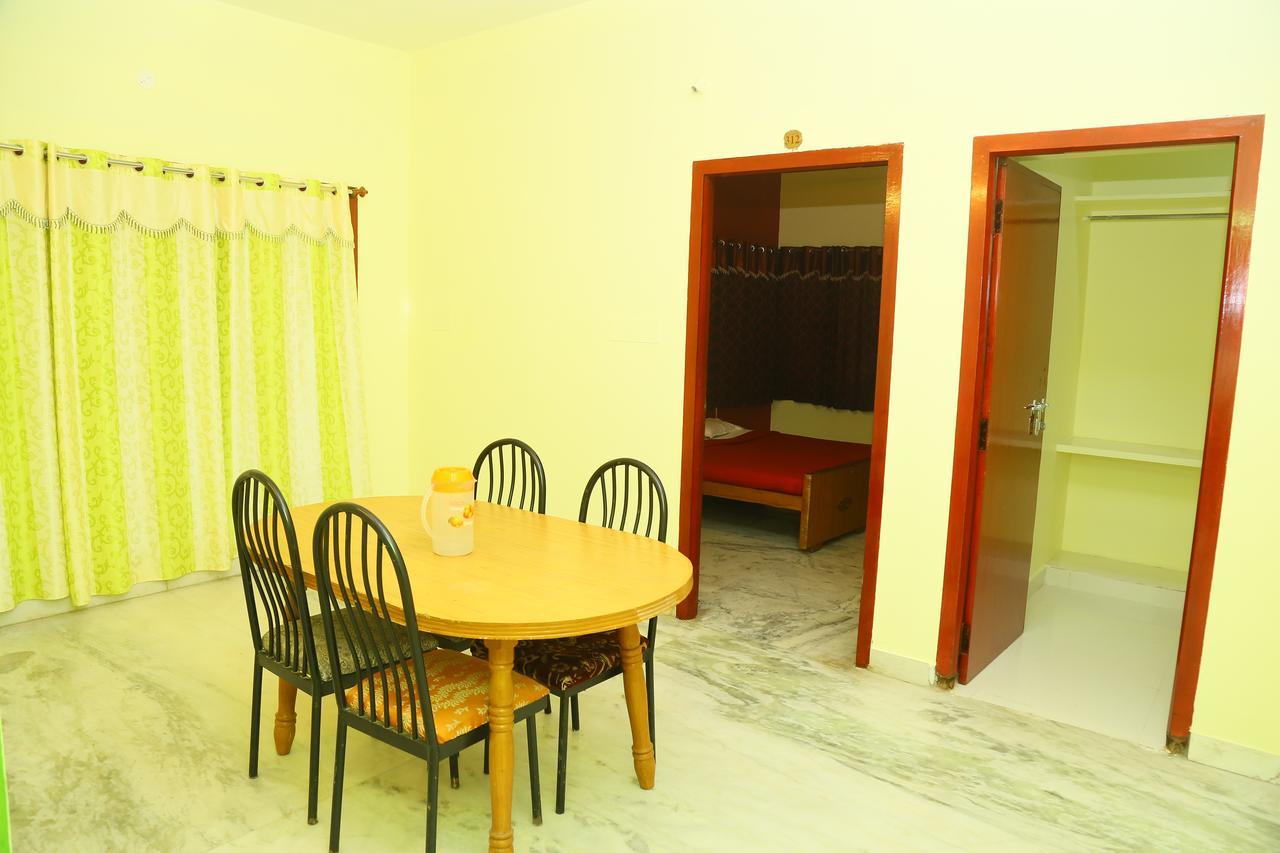 קומבאקונאם Le Garden Inn מראה חיצוני תמונה