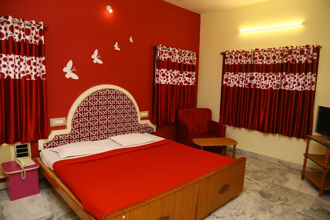 קומבאקונאם Le Garden Inn מראה חיצוני תמונה